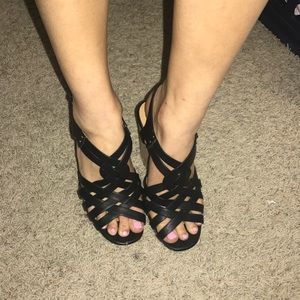 Soda Black Wedges